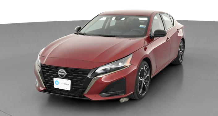 2025 Nissan Altima SR Hero Image
