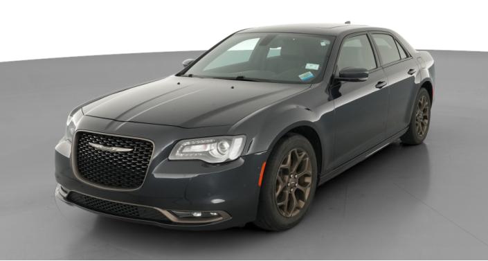 Thumbnail: 2018 Chrysler 300 - 1