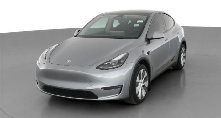2024 Tesla Model Y Long Range Hero Image