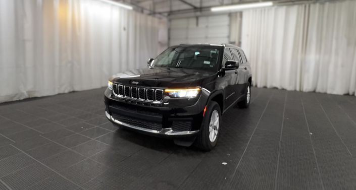 Thumbnail: 2023 Jeep Grand Cherokee L - 1