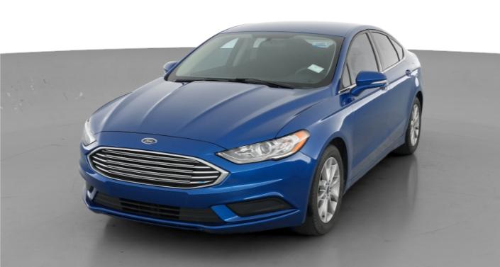 2017 Ford Fusion SE Hero Image