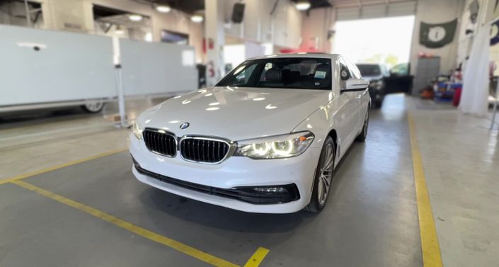 Thumbnail: 2018 BMW 5 Series - 1
