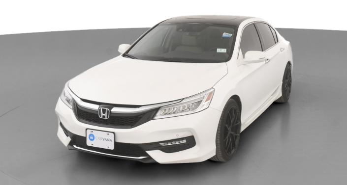 2016 Honda Accord Touring Hero Image