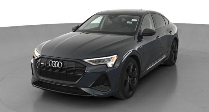 2021 Audi e-tron S Prestige Hero Image