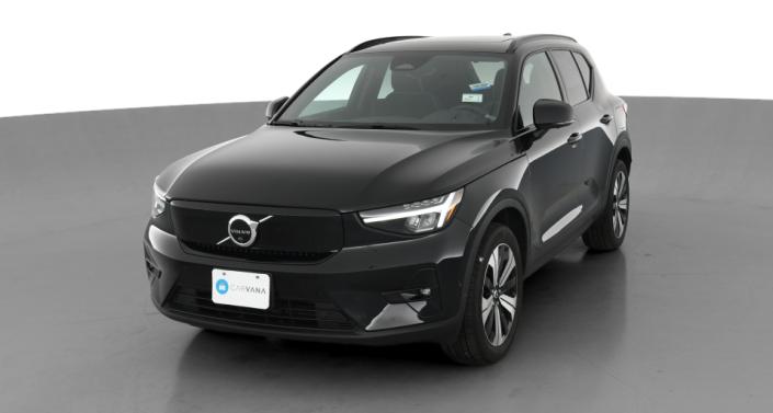 Thumbnail: 2023 Volvo XC40 - 1