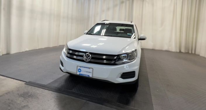 Thumbnail: 2017 Volkswagen Tiguan - 1