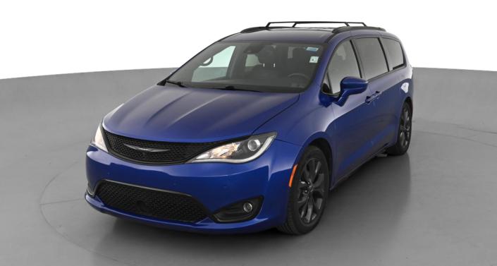 2019 Chrysler Pacifica  Hero Image