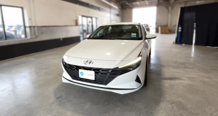 Thumbnail: 2022 Hyundai Elantra - 1