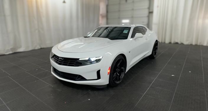 2021 Chevrolet Camaro LT Hero Image