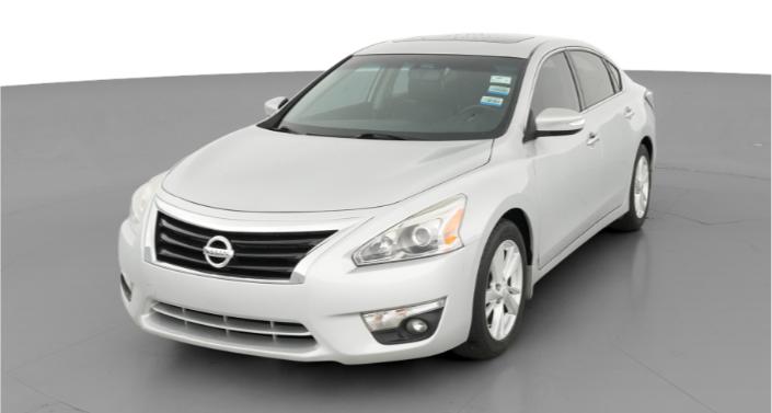Thumbnail: 2015 Nissan Altima - 1