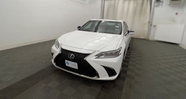 Thumbnail: 2019 Lexus ES - 1