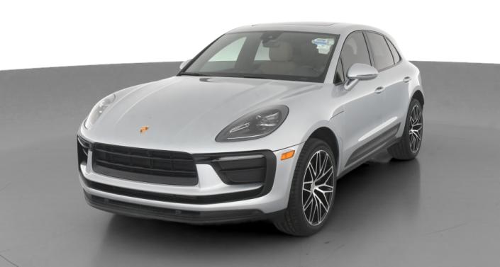 2022 Porsche Macan Base Hero Image