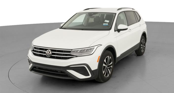 Thumbnail: 2023 Volkswagen Tiguan - 1