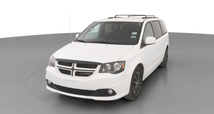 2017 Dodge Grand Caravan SE Hero Image