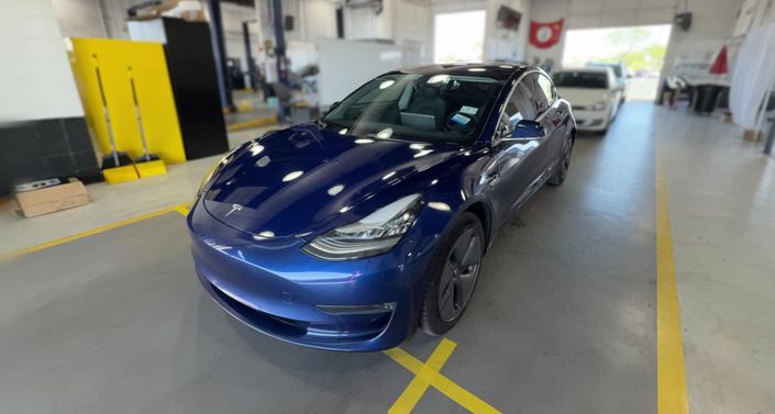 Thumbnail: 2019 Tesla Model 3 - 1