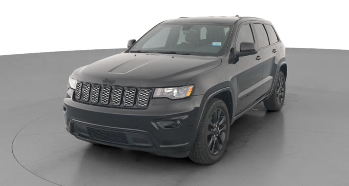 2017 Jeep Grand Cherokee Altitude Hero Image