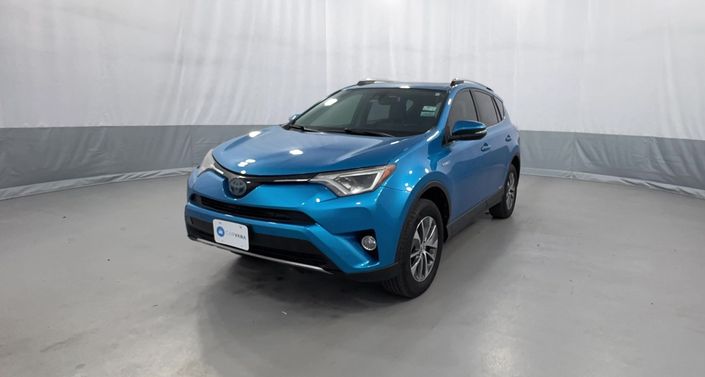 2016 Toyota RAV4 XLE Hero Image
