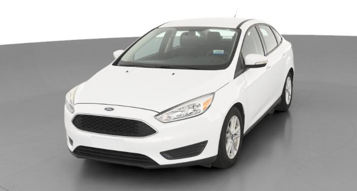 2016 Ford Focus SE Hero Image