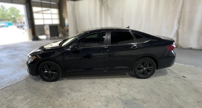 Thumbnail: 2022 Volkswagen Jetta - 1