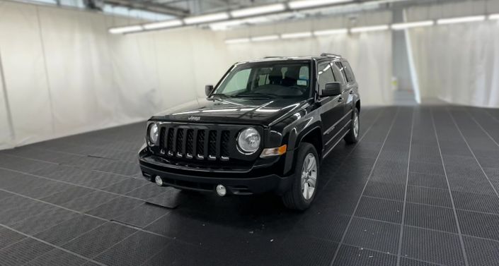 2016 Jeep Patriot Latitude Hero Image