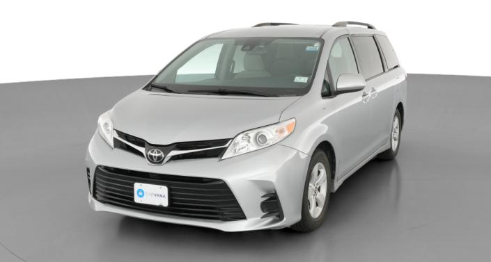 Thumbnail: 2018 Toyota Sienna - 1
