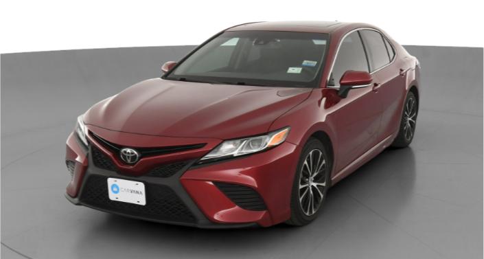 2018 Toyota Camry SE Hero Image