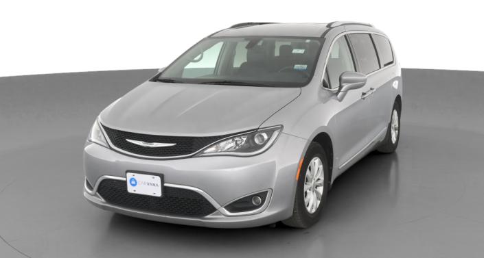 2018 Chrysler Pacifica Touring L Hero Image