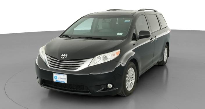 Thumbnail: 2017 Toyota Sienna - 1
