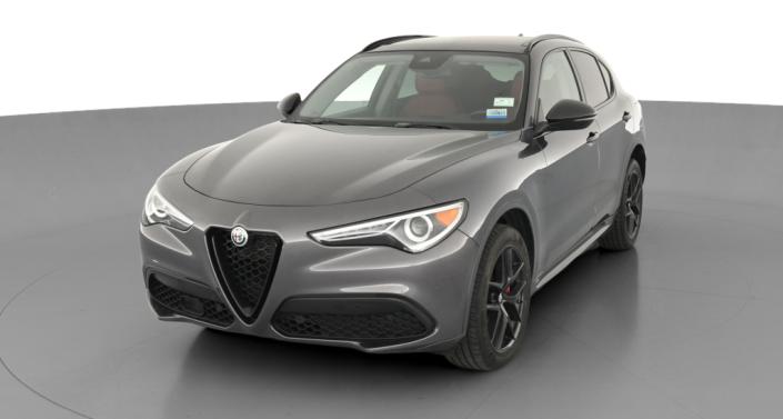 Thumbnail: 2021 Alfa Romeo Stelvio - 1