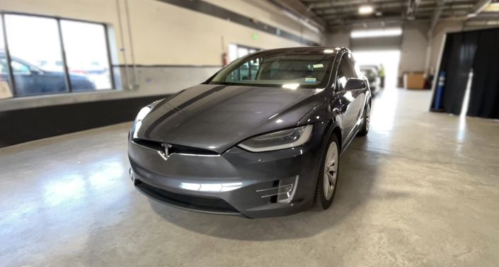 2017 Tesla Model X 100D Hero Image