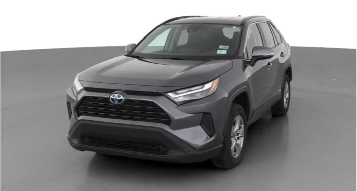 2024 Toyota RAV4 XLE Hero Image