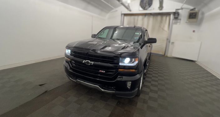 Thumbnail: 2017 Chevrolet Silverado 1500 - 1