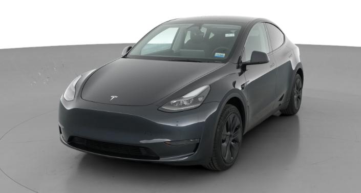 2024 Tesla Model Y Long Range Hero Image