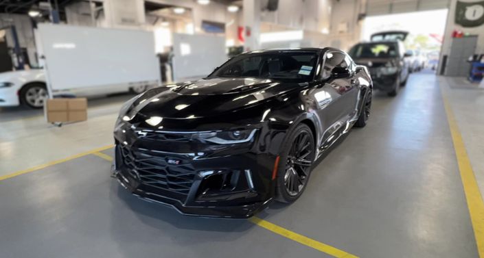 Thumbnail: 2018 Chevrolet Camaro - 1