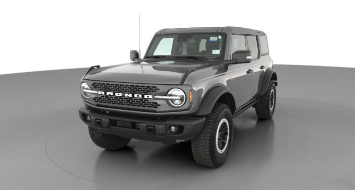 2023 Ford Bronco Badlands Hero Image