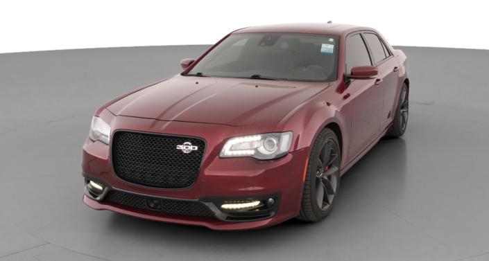 2023 Chrysler 300 C Hero Image
