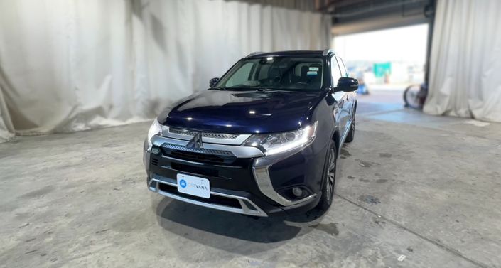 Thumbnail: 2020 Mitsubishi Outlander - 1