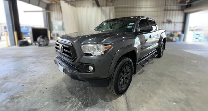 2022 Toyota Tacoma SR5 Hero Image