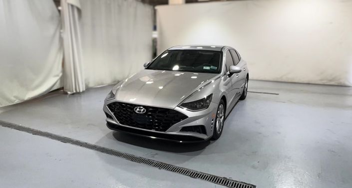 Thumbnail: 2023 Hyundai Sonata - 1