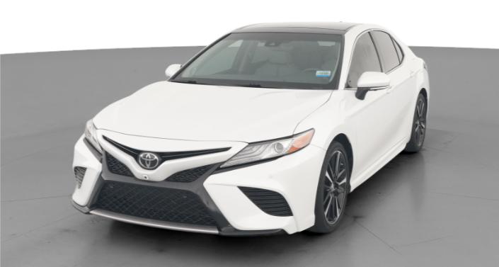 2018 Toyota Camry XSE Hero Image