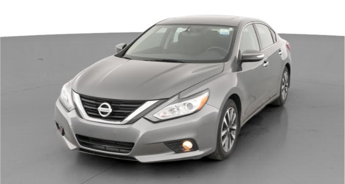 Thumbnail: 2017 Nissan Altima - 1