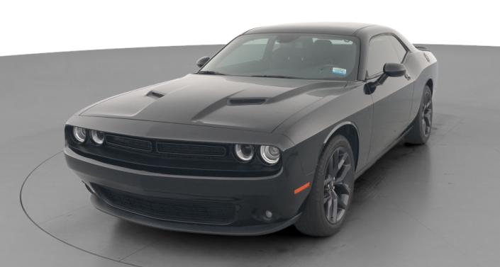 2020 Dodge Challenger SXT Hero Image