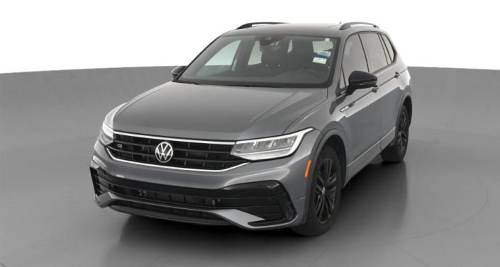 Thumbnail: 2022 Volkswagen Tiguan - 1