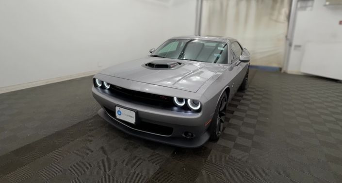 Thumbnail: 2016 Dodge Challenger - 1