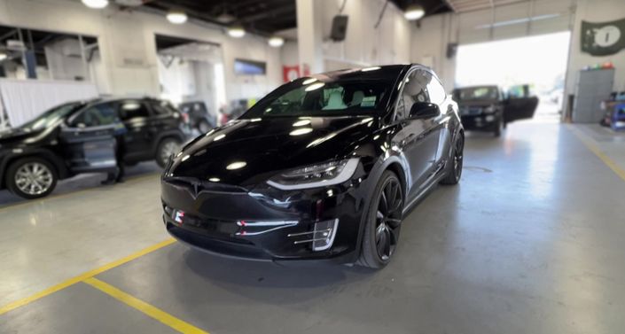 2018 Tesla Model X 100D Hero Image