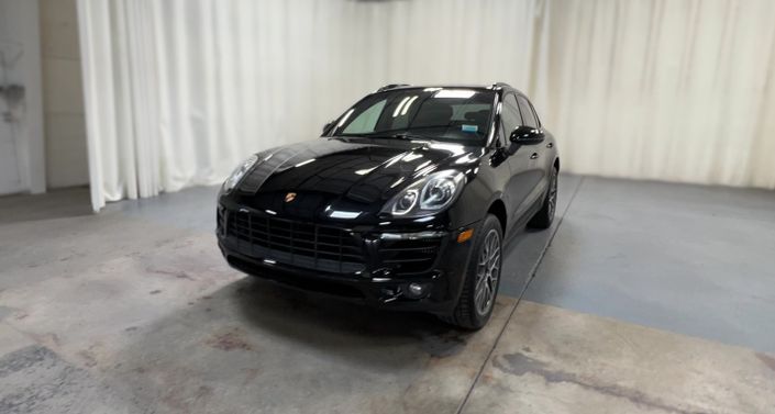 Thumbnail: 2016 Porsche Macan - 1
