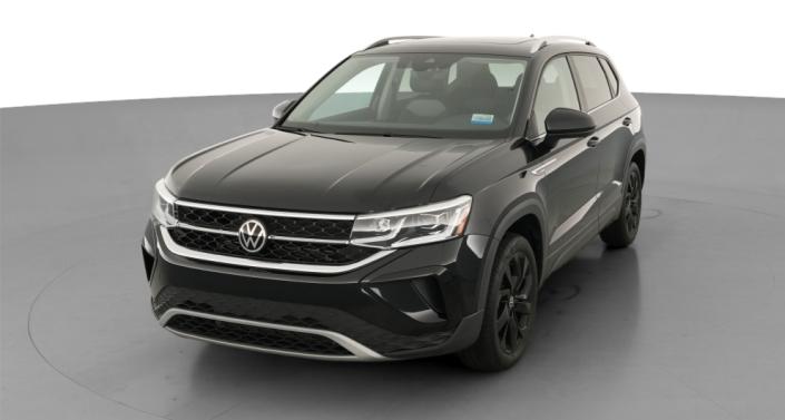2022 Volkswagen Taos SEL Hero Image