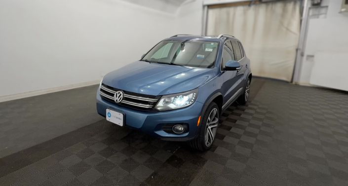 2017 Volkswagen Tiguan SEL Hero Image