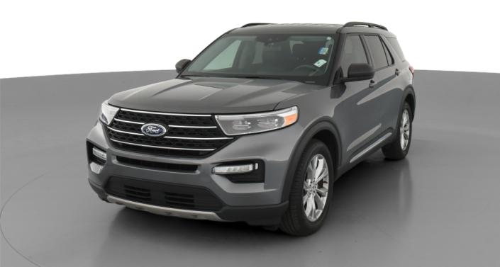 2023 Ford Explorer XLT Hero Image