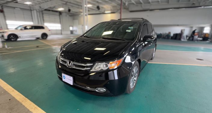 2016 Honda Odyssey Touring Hero Image